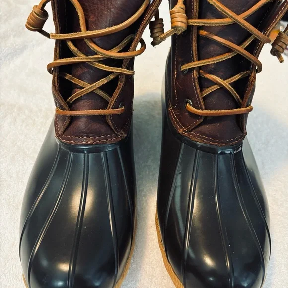 Brand New Waterproof Ankle Boots - Size 10W - By SPERRY - Box 18 - Picture 3 of 5
